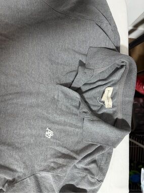 Aeropostale Men's Gray Polo Shirt with Embroidered Logo